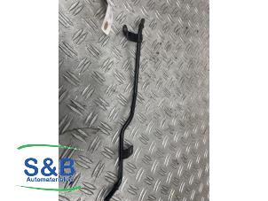 Gebruikte Waterpijp Volkswagen Passat (3C2) 2.0 TDI 16V 170 Prijs € 10,00 Margeregeling aangeboden door Schaap & Bron