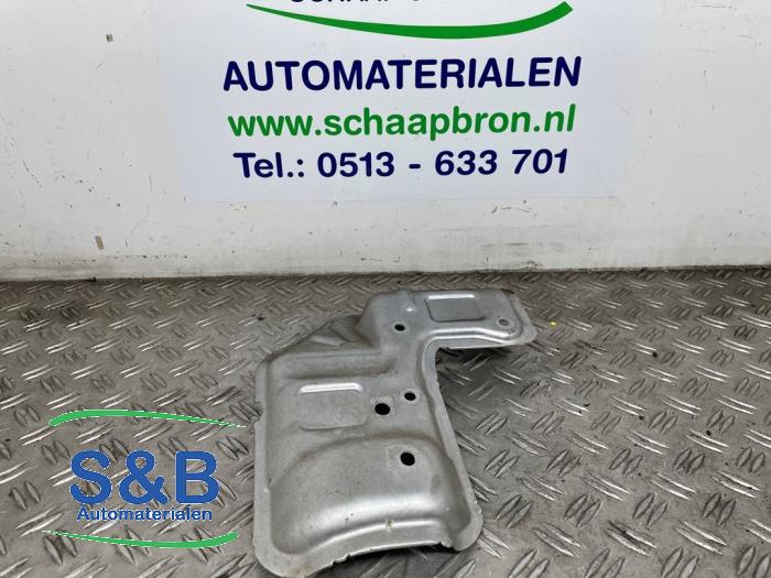 Gebruikte Hitteschild uitlaat Volkswagen Up! (121) 1.0 12V 60 Prijs € 15,00 Margeregeling aangeboden door Schaap & Bron