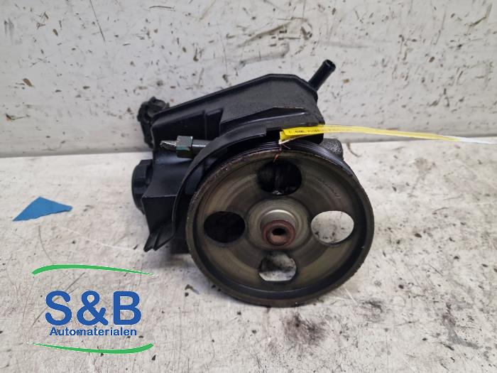Gebruikte Stuurpomp Peugeot 206 (2A/C/H/J/S) 1.4 16V Prijs € 40,00 Margeregeling aangeboden door Schaap & Bron