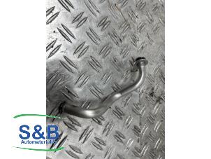 Gebruikte Oliedruk Leiding Volkswagen Polo VI (AW1) 1.0 TSI 12V Prijs € 5,00 Margeregeling aangeboden door Schaap & Bron