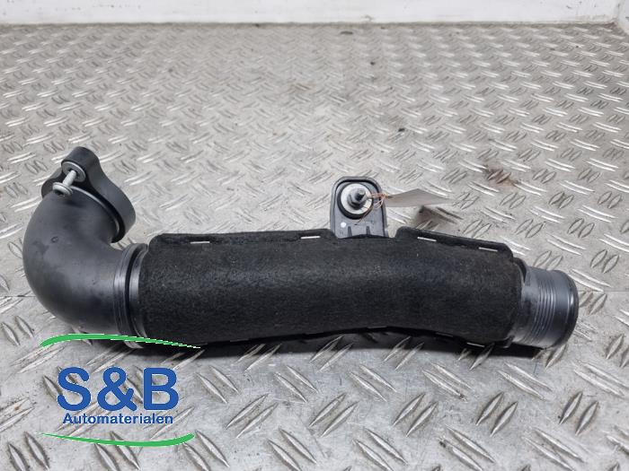 Gebruikte Intercooler Buis Audi A6 (C7) 2.0 TDI 16V Prijs € 50,00 Margeregeling aangeboden door Schaap & Bron