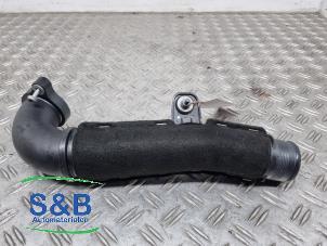 Gebruikte Intercooler Buis Audi A6 (C7) 2.0 TDI 16V Prijs € 50,00 Margeregeling aangeboden door Schaap & Bron