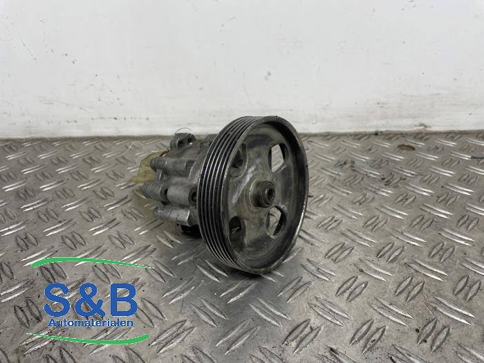 Gebruikte Pomp Servo Citroen C5 I Berline (DC) 1.8 16V Prijs € 40,00 Margeregeling aangeboden door Schaap & Bron