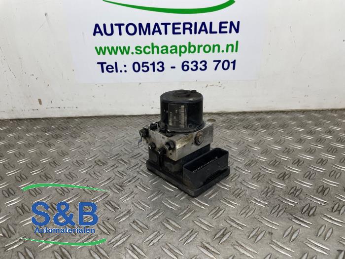 Gebruikte ABS Pomp Audi TT (8N3) 3.2 V6 24V Quattro Prijs € 60,00 Margeregeling aangeboden door Schaap & Bron
