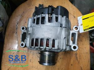 Gebruikte Dynamo Volkswagen Transporter T6 2.0 TDI 150 4Motion Prijs € 100,00 Margeregeling aangeboden door Schaap & Bron