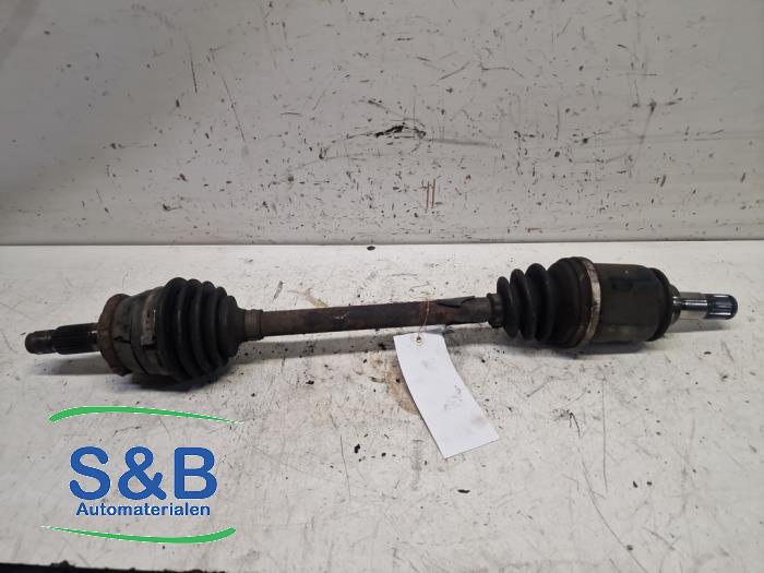 Gebruikte Steekas links-voor BMW Mini (R50/53) 1.6 16V Cooper Prijs € 50,00 Margeregeling aangeboden door Schaap & Bron