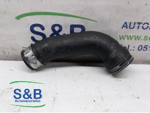 Gebruikte Intercooler Slang Volkswagen Polo IV (9N1/2/3) 1.4 TDI 75 Prijs € 15,00 Margeregeling aangeboden door Schaap & Bron
