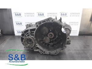 Gebruikte Versnellingsbak Volkswagen Touran (1T1/T2) 2.0 TDI 16V 170 Prijs € 450,00 Margeregeling aangeboden door Schaap & Bron