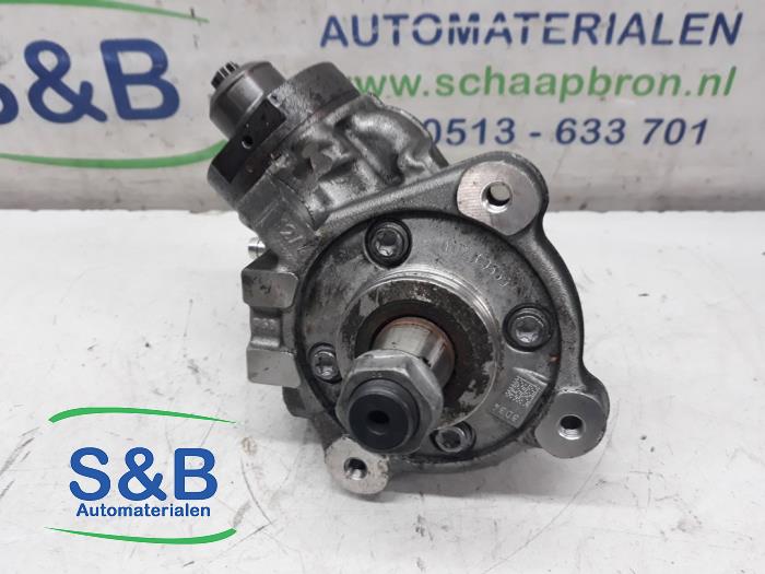 Gebruikte Hogedrukpomp Volkswagen Golf Plus (5M1/1KP) 2.0 TDI 16V Prijs € 170,00 Margeregeling aangeboden door Schaap & Bron