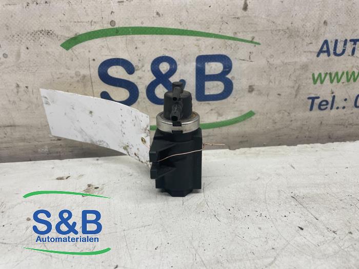 Gebruikte Turbo Overdrukklep Skoda Octavia (1U2) 1.9 TDi GLX,SLX Prijs € 15,00 Margeregeling aangeboden door Schaap & Bron
