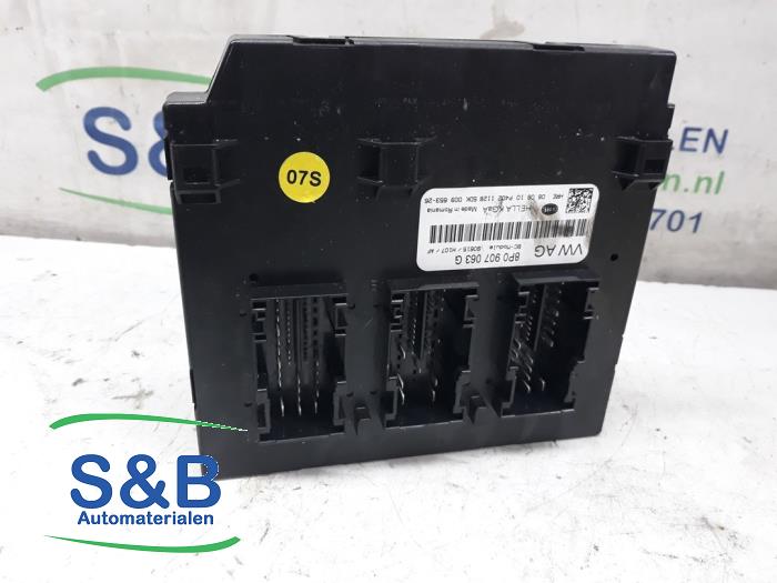 Gebruikte Boordcomputer Audi A3 (8P1) Prijs € 100,00 Margeregeling aangeboden door Schaap & Bron