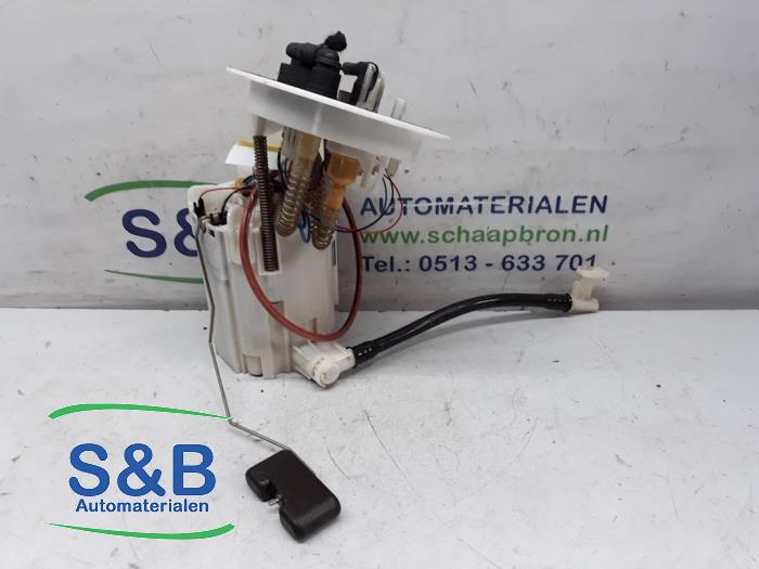 Gebruikte Tank element Pomp Audi A4 Avant (B8) 2.7 TDI V6 24V Prijs € 80,00 Margeregeling aangeboden door Schaap & Bron