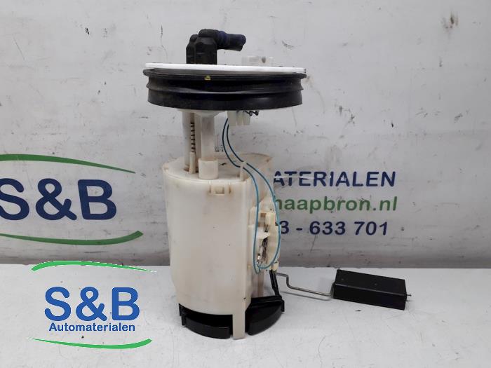 Gebruikte Tank element Pomp Volkswagen Golf IV (1J1) 1.9 TDI 110 Prijs € 30,00 Margeregeling aangeboden door Schaap & Bron