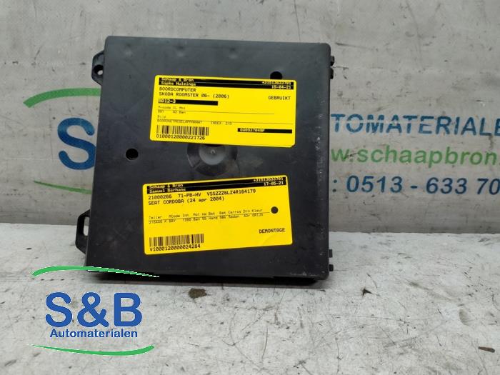 Gebruikte Boordcomputer Seat Cordoba (6L2) 1.4 16V Prijs € 75,00 Margeregeling aangeboden door Schaap & Bron