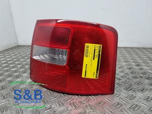 Gebruikte Achterlicht rechts Audi A6 Avant (C5) 2.4 V6 30V Prijs € 40,00 Margeregeling aangeboden door Schaap & Bron