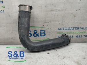 Gebruikte Intercooler Slang Volkswagen Crafter 2.0 TDI Prijs € 40,00 Margeregeling aangeboden door Schaap & Bron