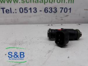 Gebruikte Injector (benzine injectie) Seat Ibiza III (6L1) 1.2 12V Prijs € 25,00 Margeregeling aangeboden door Schaap & Bron