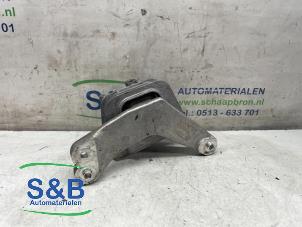 Gebruikte Motorrubber Volkswagen Jetta IV (162/16A) 1.4 TSI Hybrid 16V Prijs € 29,99 Margeregeling aangeboden door Schaap & Bron