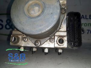 Gebruikte ABS Pomp Volkswagen Up! (121) 1.0 12V 60 Prijs € 250,00 Margeregeling aangeboden door Schaap & Bron