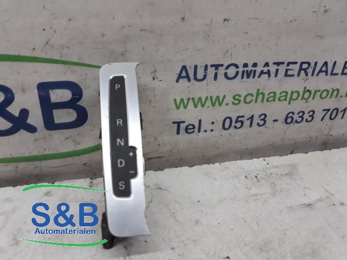 Gebruikte Display Interieur Audi Q5 (8RB) 2.0 TFSI 16V Quattro Prijs € 21,00 Margeregeling aangeboden door Schaap & Bron