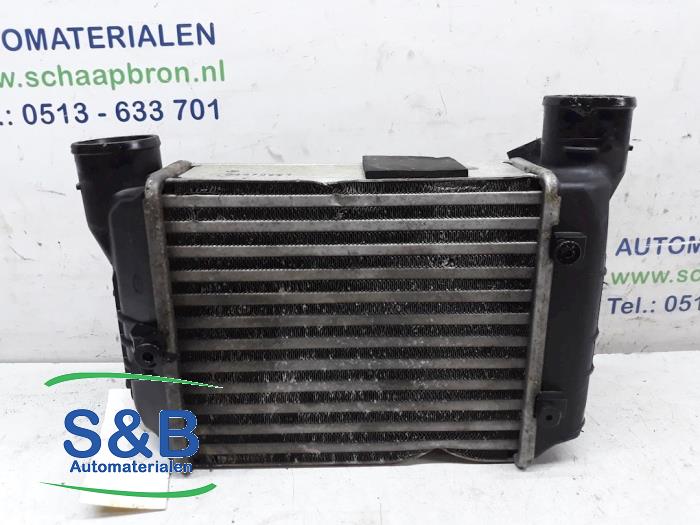 Gebruikte Intercooler Audi A4 Avant Quattro (B7) 1.8 T 20V Prijs € 95,00 Margeregeling aangeboden door Schaap & Bron