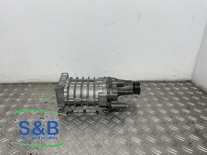 Gebruikte Compressor Volkswagen Golf VI (5K1) 1.4 TSI 160 16V Prijs € 125,00 Margeregeling aangeboden door Schaap & Bron