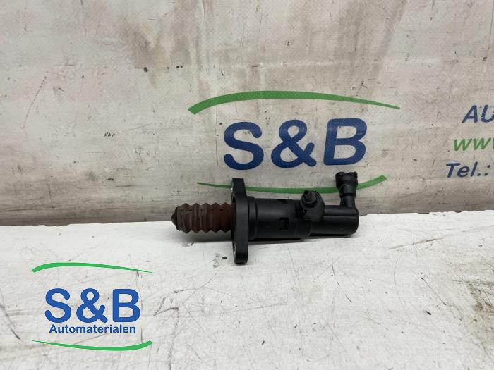 Gebruikte Koppeling Hulp Cilinder Volkswagen Polo V (6R) 1.4 TDI DPF BlueMotion technology Prijs € 20,00 Margeregeling aangeboden door Schaap & Bron