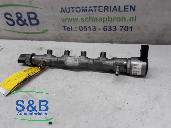 Gebruikte Brandstofverdeler Volkswagen Golf Sportsvan (AUVS) Prijs € 125,00 Margeregeling aangeboden door Schaap & Bron