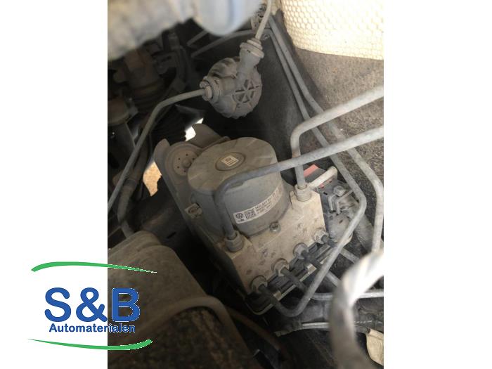 Gebruikte ABS Pomp Volkswagen Tiguan (AD1) 1.5 TSI 16V Prijs € 300,00 Margeregeling aangeboden door Schaap & Bron