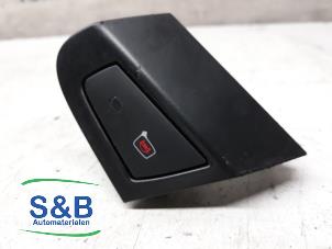 Gebruikte Schakelaar Audi Q7 (4LB) 3.0 TDI V6 24V Prijs € 12,00 Margeregeling aangeboden door Schaap & Bron