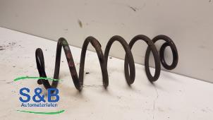 Gebruikte Schroefveer achter Volkswagen Golf VI (5K1) 2.0 GTI 16V Edition 35 Prijs € 25,00 Margeregeling aangeboden door Schaap & Bron