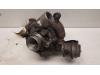 Turbo van een Volkswagen Lupo (6X1), 1998 / 2005 1.2 TDI 3L, Hatchback, 2Dr, Diesel, 1.191cc, 45kW (61pk), FWD, AYZ, 2000-11 / 2005-05, 6X1 2001