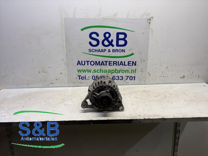Gebruikte Alternator Volkswagen Passat (3B2) 1.8 T 20V Prijs € 40,00 Margeregeling aangeboden door Schaap & Bron