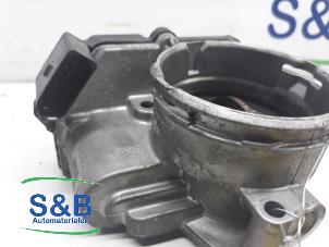 Gebruikte Gasklephuis Volkswagen Caddy III (2KA,2KH,2CA,2CH) 1.9 TDI Prijs € 30,00 Margeregeling aangeboden door Schaap & Bron