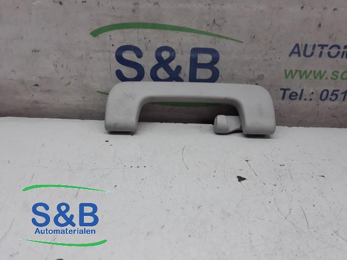 Gebruikte Handgreep Audi A4 (B6) Prijs € 10,00 Margeregeling aangeboden door Schaap & Bron