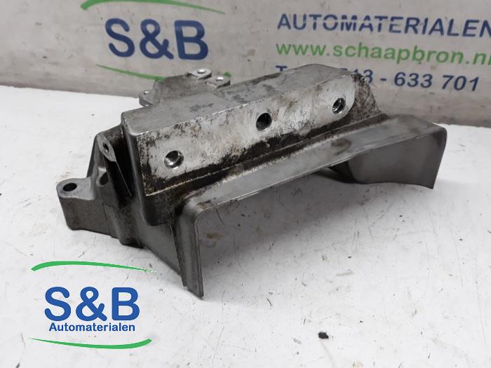 Gebruikte Motorrubber Volkswagen Polo V (6R) 1.4 TSI 16V BlueGT Prijs € 20,00 Margeregeling aangeboden door Schaap & Bron
