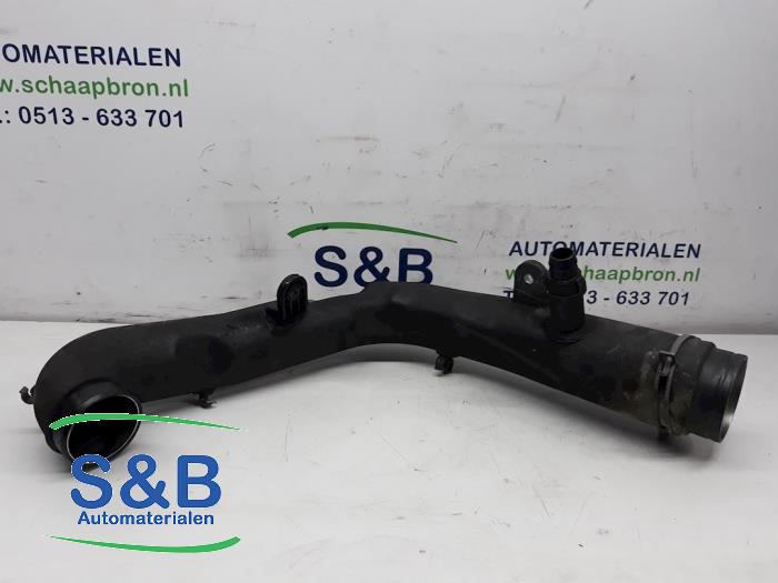 Gebruikte Intercooler Buis Volkswagen Golf V (1K1) 1.9 TDI Prijs € 33,00 Margeregeling aangeboden door Schaap & Bron