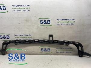 Gebruikte Bumperframe voor Volkswagen Eos (1F7/F8) 2.0 FSI 16V Prijs € 85,00 Margeregeling aangeboden door Schaap & Bron