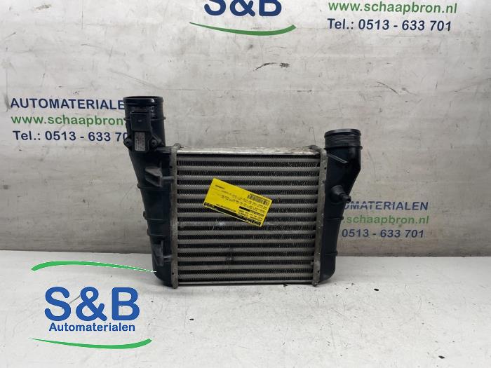 Gebruikte Intercooler Audi A4 (B7) 2.0 TDI 16V Prijs € 49,00 Margeregeling aangeboden door Schaap & Bron