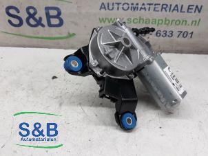 Gebruikte Motor Ruitenwisser achter Mini Mini (F56) 1.5 12V Cooper Prijs € 65,00 Margeregeling aangeboden door Schaap & Bron