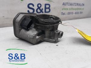 Gebruikte Gasklephuis Volkswagen Polo IV (9N1/2/3) 1.9 TDI GT Prijs € 30,00 Margeregeling aangeboden door Schaap & Bron