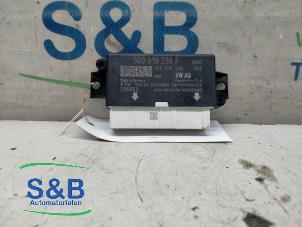 Gebruikte PDC Module Volkswagen Golf VII (AUA) 1.6 TDI BlueMotion 16V Prijs € 35,00 Margeregeling aangeboden door Schaap & Bron