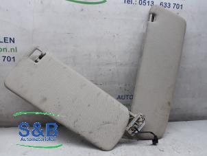 Gebruikte Zonneklep Audi Q7 (4LB) 3.0 TDI V6 24V Prijs € 35,00 Margeregeling aangeboden door Schaap & Bron