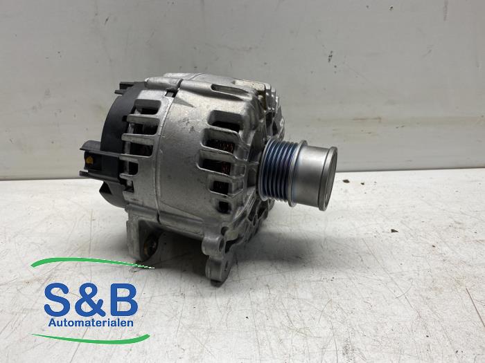 Gebruikte Dynamo Audi Q2 (GAB/GAG) 1.0 30 TFSI 12V Prijs € 100,00 Margeregeling aangeboden door Schaap & Bron