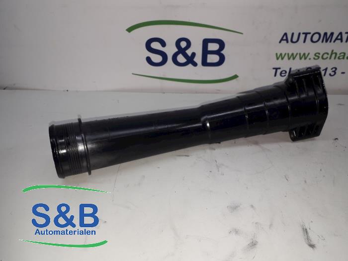 Gebruikte Intercooler Buis Volkswagen Transporter T6 2.0 TDI 150 4Motion Prijs € 50,00 Margeregeling aangeboden door Schaap & Bron