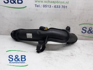 Gebruikte Intercooler Buis Volkswagen Golf VI Variant (AJ5/1KA) 1.6 TDI 16V 105 Prijs € 35,00 Margeregeling aangeboden door Schaap & Bron