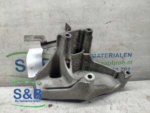 Gebruikte Motorrubber Volkswagen Touareg Prijs op aanvraag aangeboden door Schaap & Bron