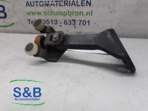 Gebruikte Schuifdeurrol rechts Volkswagen Crafter Prijs € 20,00 Margeregeling aangeboden door Schaap & Bron
