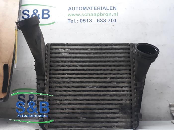 Gebruikte Intercooler Volkswagen Touareg (7LA/7L6) 2.5 TDI R5 Prijs € 99,99 Margeregeling aangeboden door Schaap & Bron