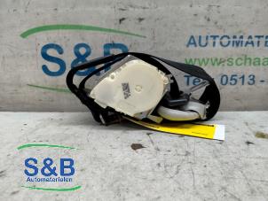 Gebruikte Veiligheidsgordel rechts-voor Volkswagen Caddy Combi III (2KB,2KJ) 1.4 16V Prijs € 35,00 Margeregeling aangeboden door Schaap & Bron